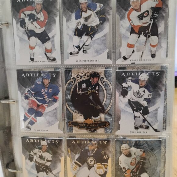 Hockey Mystery Packs - Picture 10 of 12